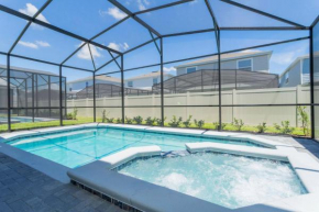 7-bed w Pool, Game Room and Free Resort Access